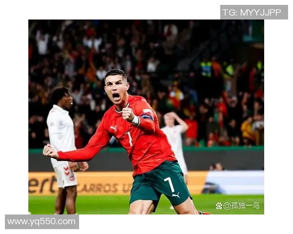 足球明星中谁的篮球水平最为出众引发球迷热议与讨论 足球明星中谁的篮球水平最为出众引发球迷热议与讨论